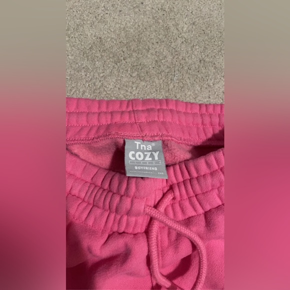 Aritzia sweatpants - Picture 3 of 3